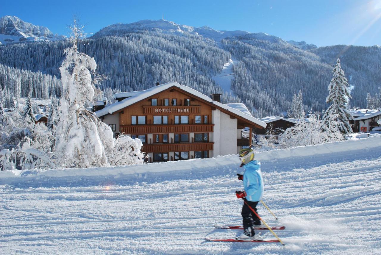 Hotel Dahu Мадона ди Кампильо Екстериор снимка