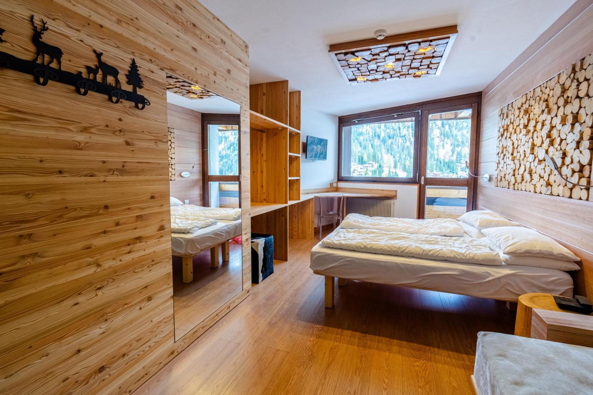 Hotel Dahu Мадона ди Кампильо Екстериор снимка