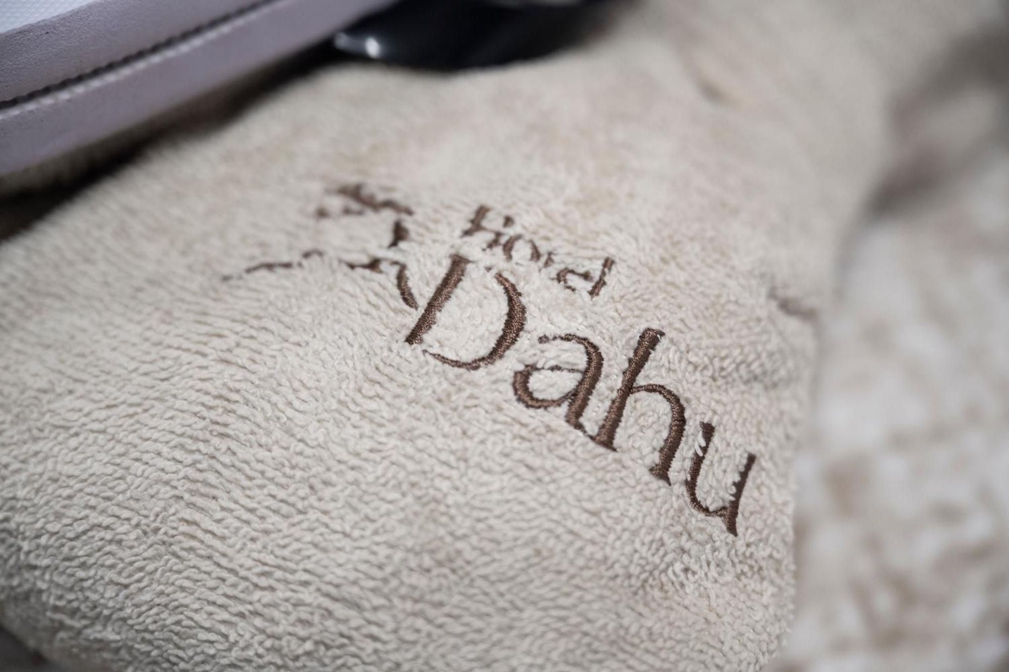 Hotel Dahu Мадона ди Кампильо Екстериор снимка